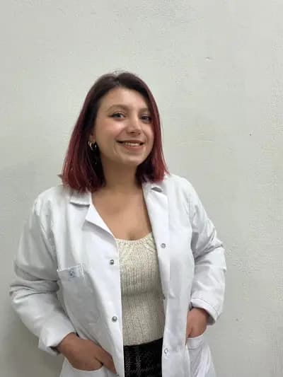 Elif Sarıhan - Fizyoterapist - Yalova Fizyoterapi